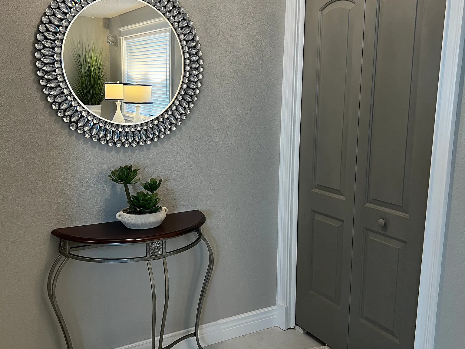 900 Chamise Way — Photo 3