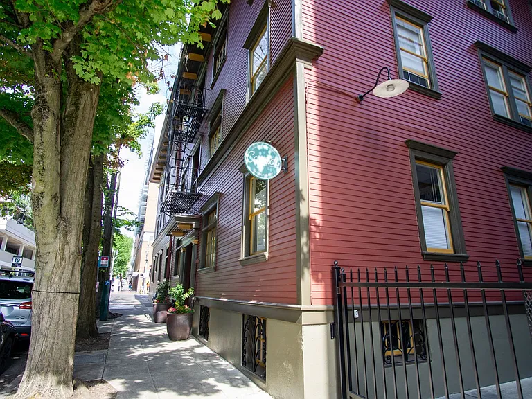1834 SW 5th Ave #103 — Photo 12