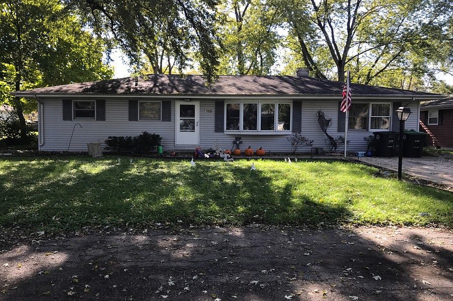 1st image of 1115 W 39th Ave
