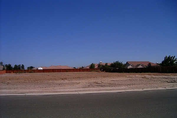 1st image of 6204 Nathan Ct Unit 00
