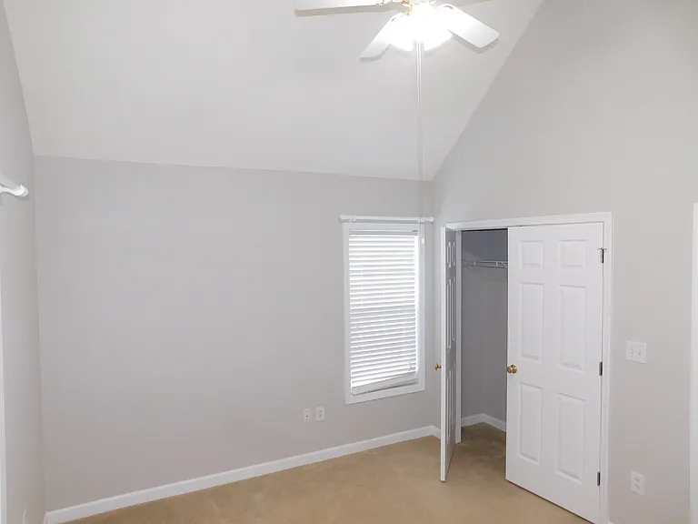 235 Harbor Landing Dr — Photo 11