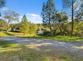 40089 John West Rd, Oakhurst, CA 93644