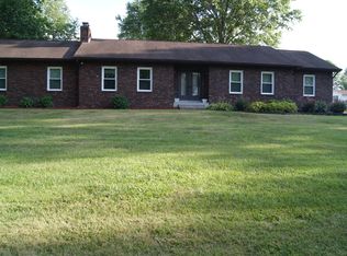 7 Lakeside, Festus, MO 63028