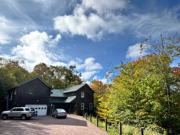 46 Thacher Road, Bolton, VT 05676