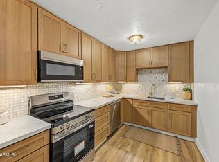 1006 E WELDON Avenue, Phoenix, AZ 85014