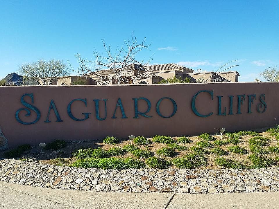 2nd image of 1376 N Acacia Cliffs Ct