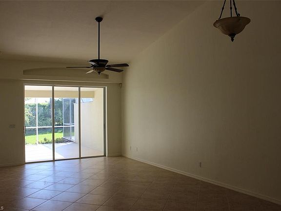 5th image of 8523 Ibis Cove Cir #M-664
