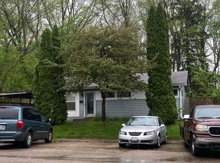 1912 Knowlton St, Rockford, IL 61102