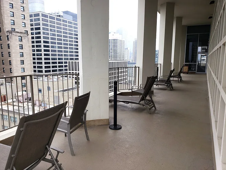 535 N Michigan Ave #1508 — Photo 30