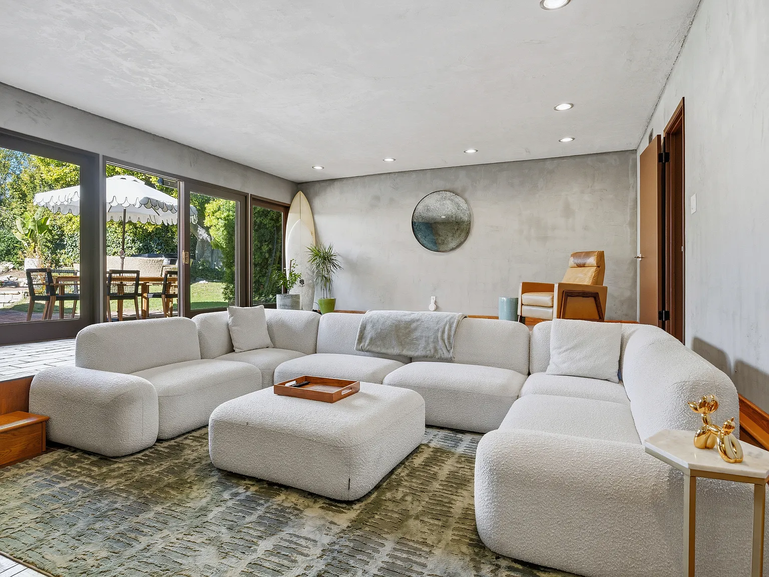 3 bed, 3000 sqft, $20,000 — Photo 4