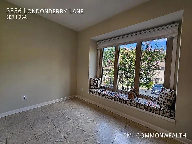3556 Londonderry Ln — Photo 18