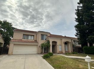 10476 N Doheny Dr, Fresno, CA