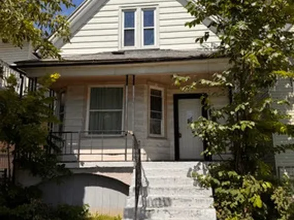2308 W Burnham St, Milwaukee, WI 53204