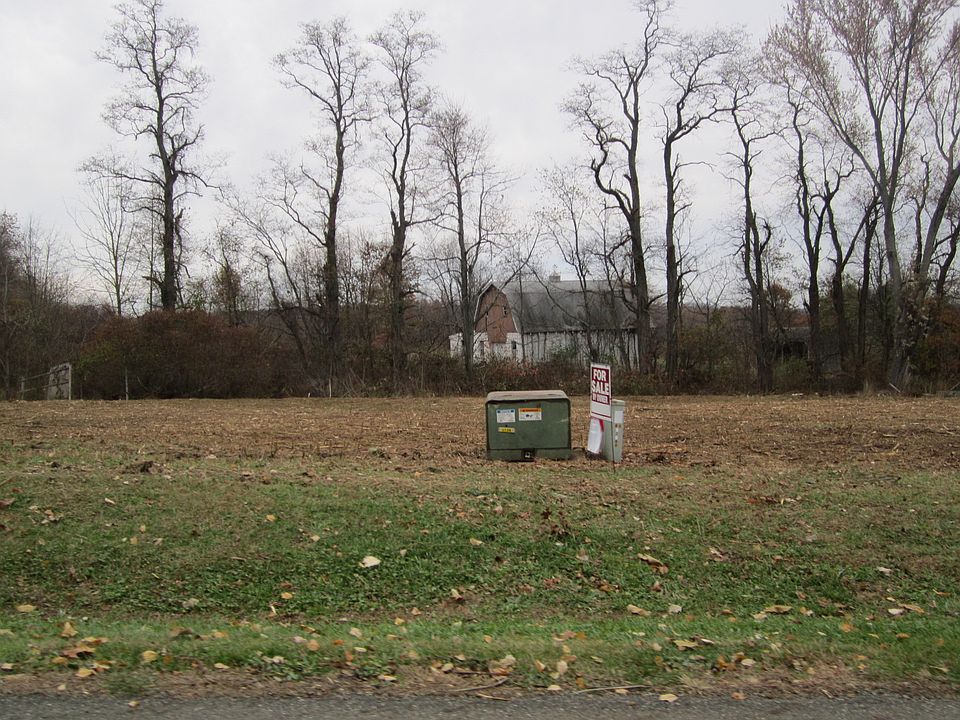 2nd image of Salmar Dr