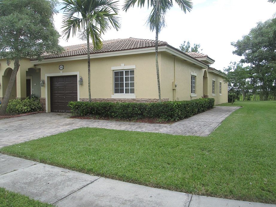 End Unit with Garage