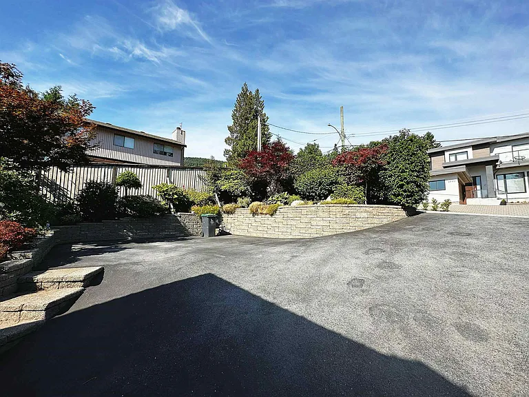 3847 Prospect Rd #UPPER LEVEL — Photo 7