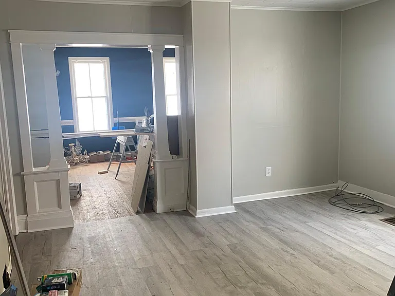 27 Sauquoit St #1 — Photo 8