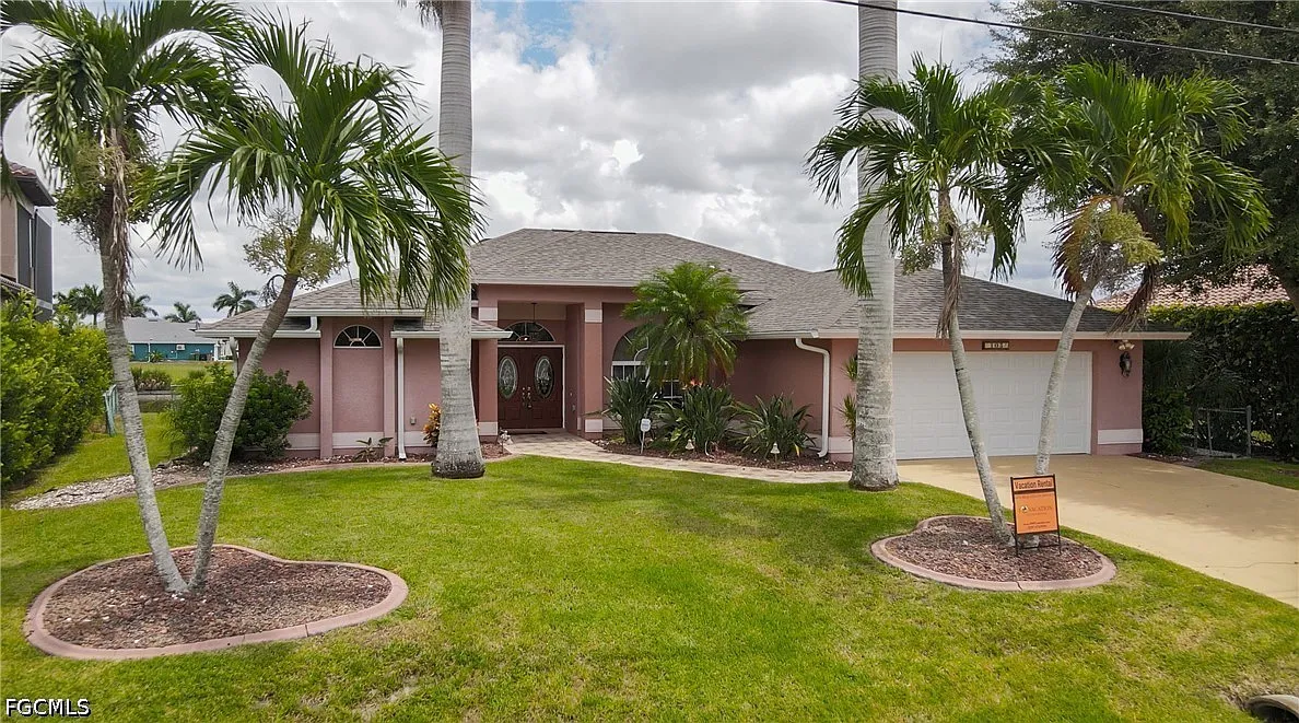 3 bed, 2.0 bath, 2238 sqft, $5,885 — Photo 3