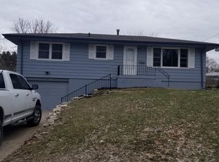 2225 S 123rd St, Omaha, NE 68144