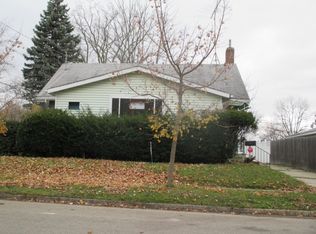 814 Broadway Ave, Owosso, MI 48867