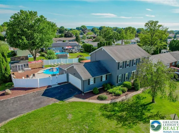 3940 Dewalt St, Bethlehem, PA 18020