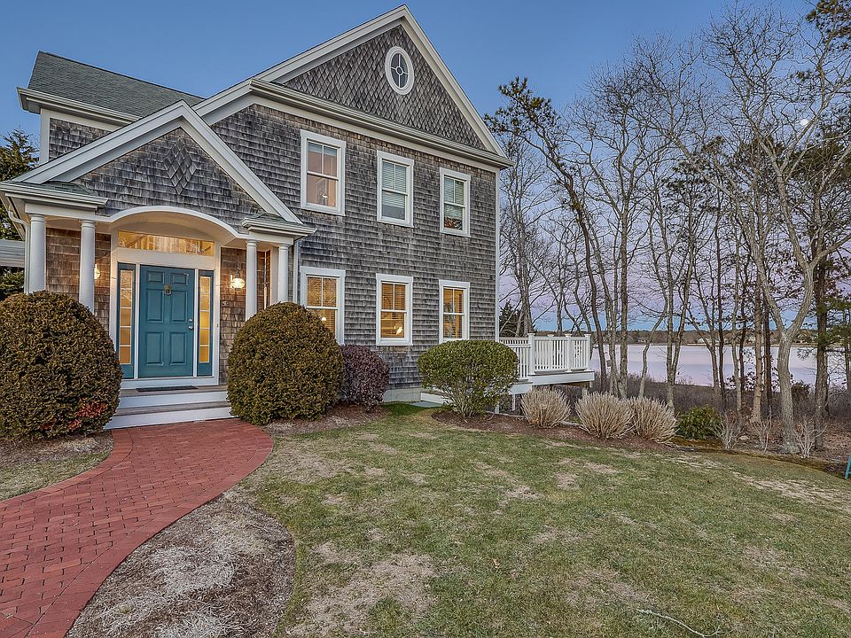 52 Oyster Shell Ln East Falmouth MA Zillow