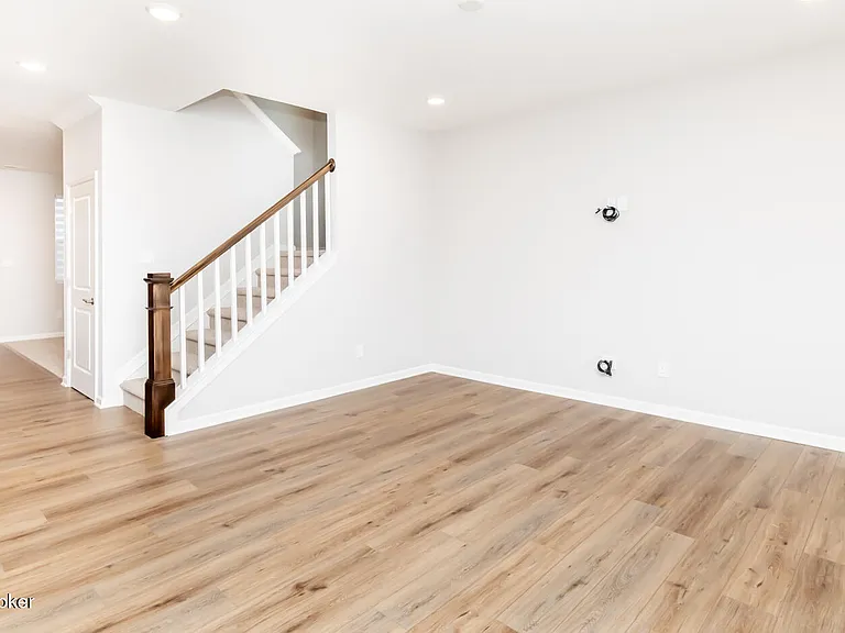 16926 Aiken Ridge Cir — Photo 6