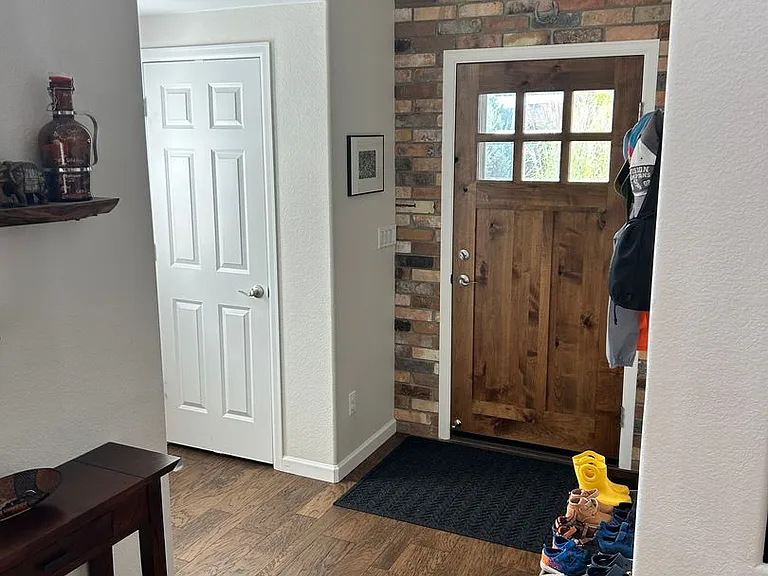 543 Cordova Ct — Photo 31