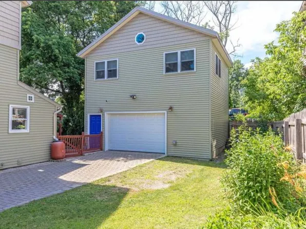 15 West Ln #2, Winooski, VT 05404