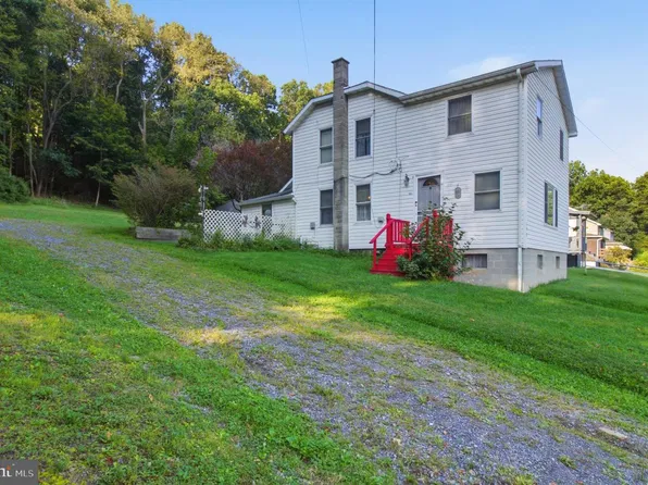 198 Dobrytown Rd, Grassflat, PA 16839