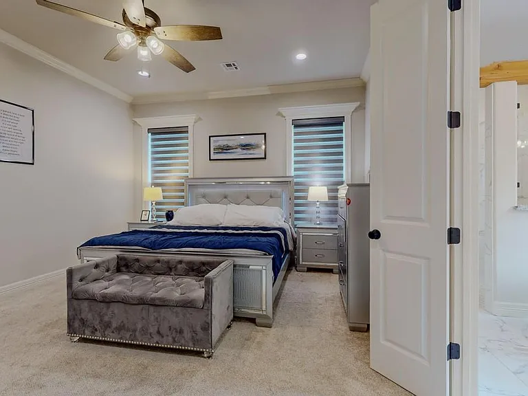 112 Pindo Palm Dr — Photo 25