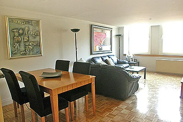 Rented by Corcoran | media 21