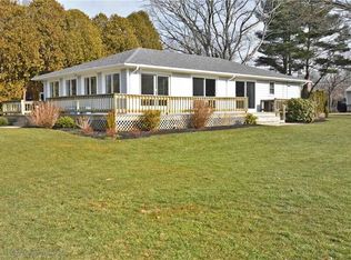70 S River Dr, Narragansett, RI 02882