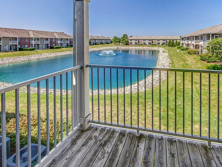 Trotters Pointe — Photo 33