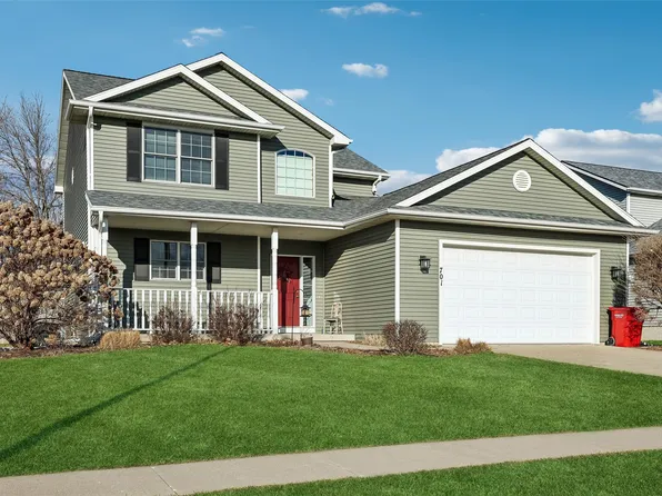 701 Larson Dr, Huxley, IA 50124