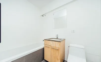 Rented by Empire Deeds LLC 