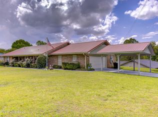 444 Ridgewood St #444, Vicksburg, MS 39180