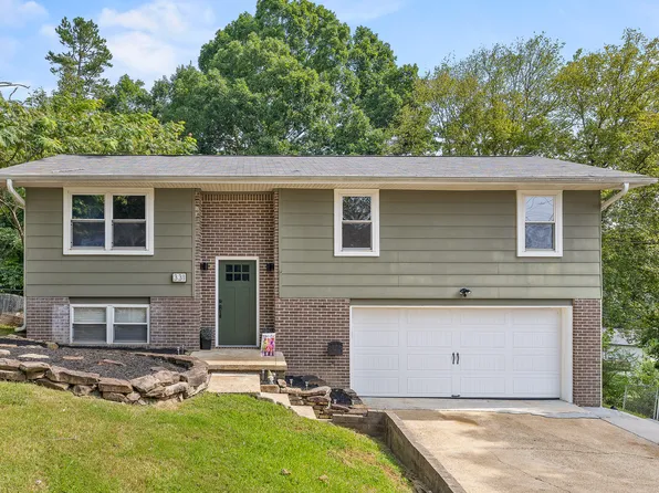 331 Branch Dr, Hixson, TN 37343