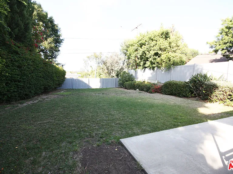 2766 Dunleer Pl — Photo 12