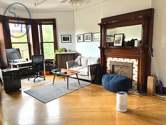 Rented by Suzanne J. Forrester Real Estate Brokerage LLC | media 11