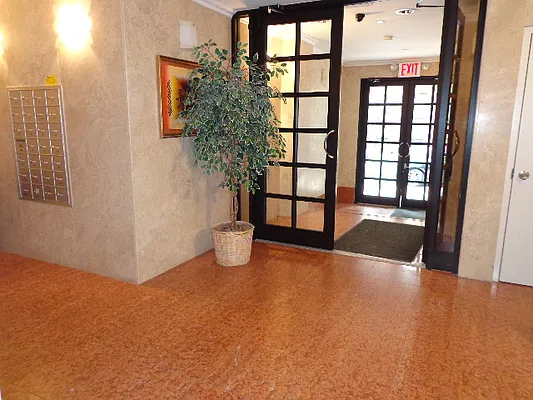 Rented by NY Space Finders Inc. | media 34