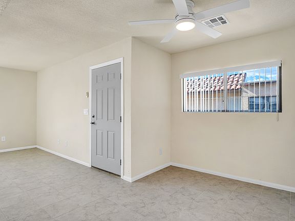 4th image of 2217 N Jones Blvd #3