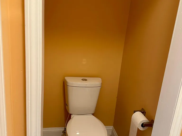 1 Pinecrest Ct #1B — Photo 18