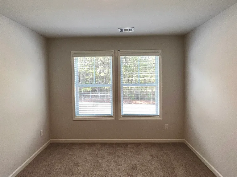 273 Vista Ln — Photo 12