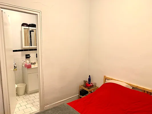 Rented by Douglas Elliman | media 9