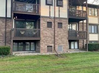 6160 Innkeepers Ct APT 61, East Lansing, MI 48823