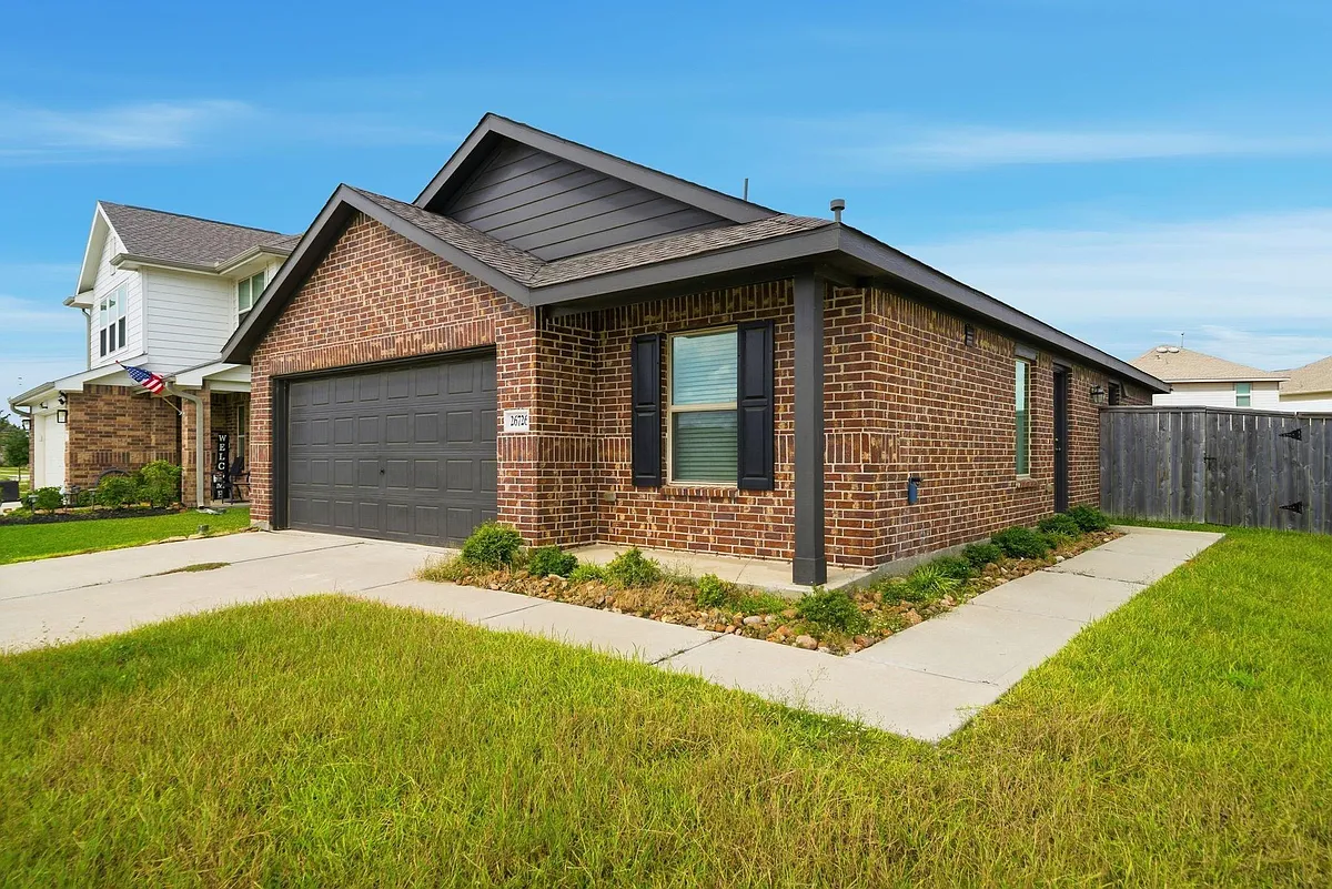 Building Photo - 26726 Wilderye Cove Ln