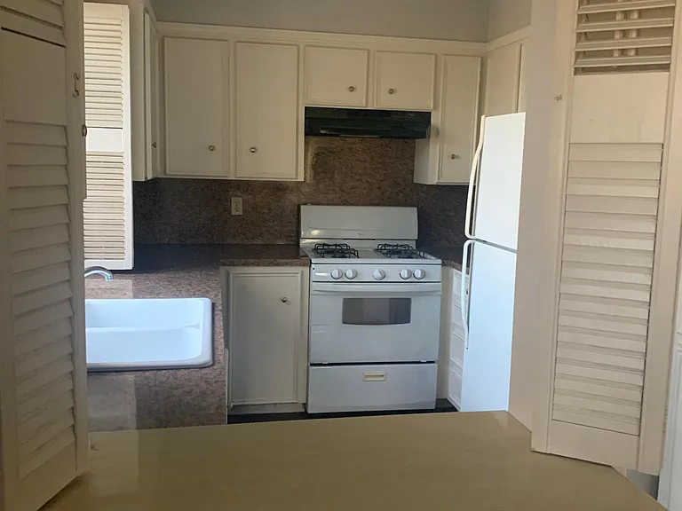 2328B Hartford Rd #B — Photo 26