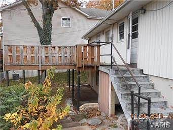 3rd image of 936 Leawood Dr