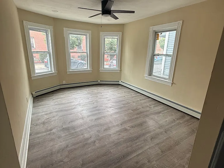 14-16 Monticello St #1A — Photo 2